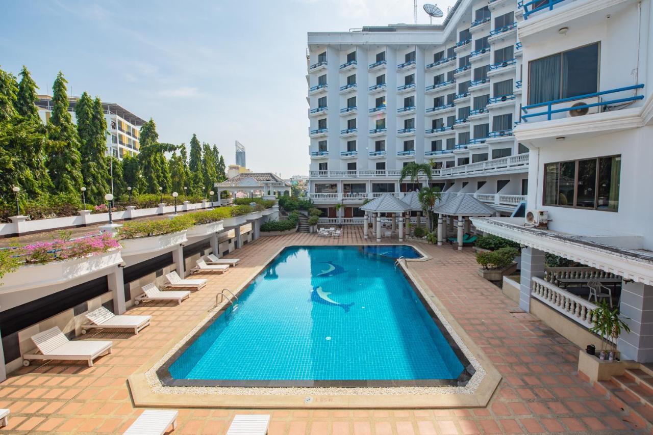 Caesar Palace Hotel Pattaya Esterno foto