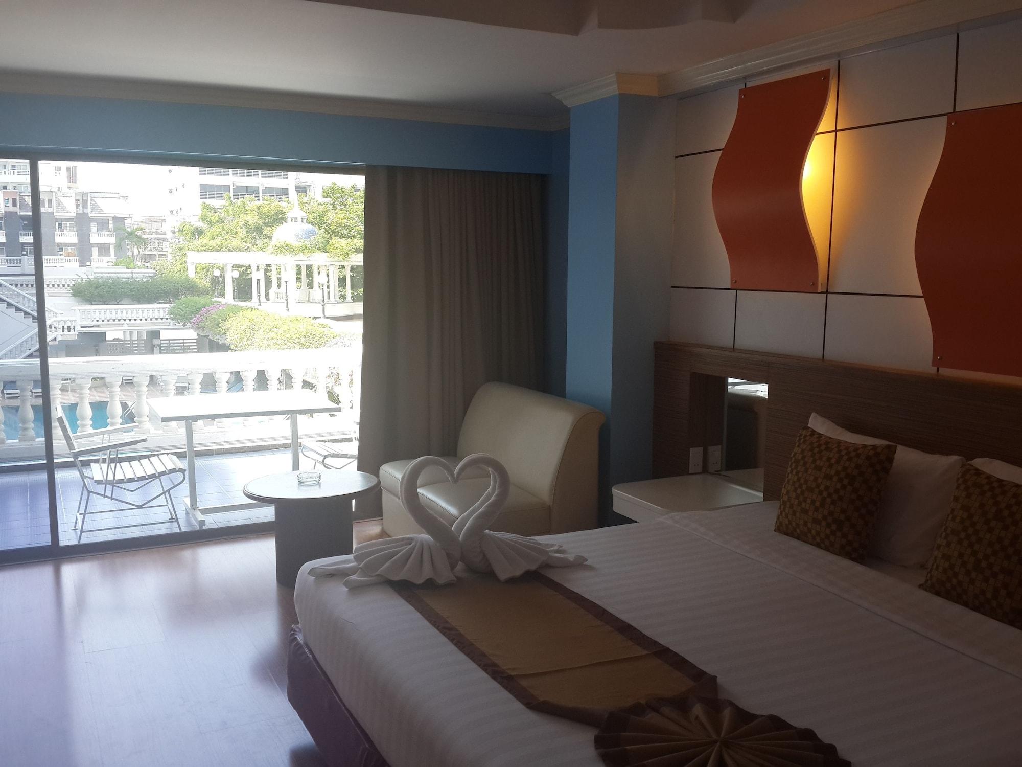 Caesar Palace Hotel Pattaya Esterno foto