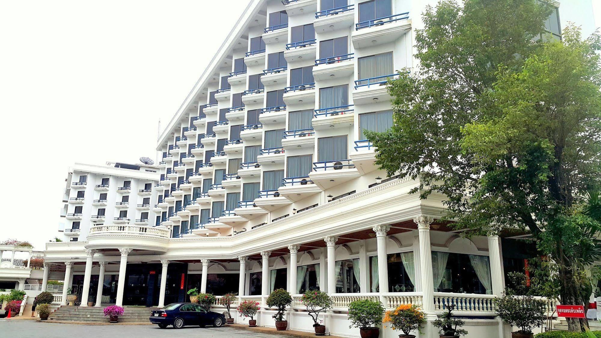 Caesar Palace Hotel Pattaya Esterno foto